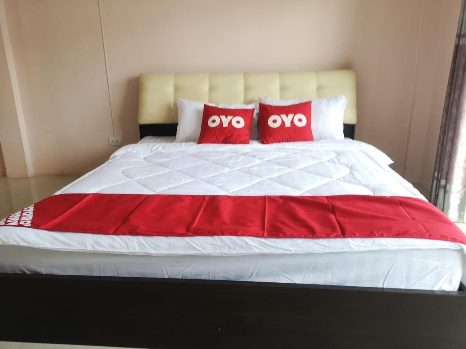 Kjs Pattaya Hotel Екстериор снимка