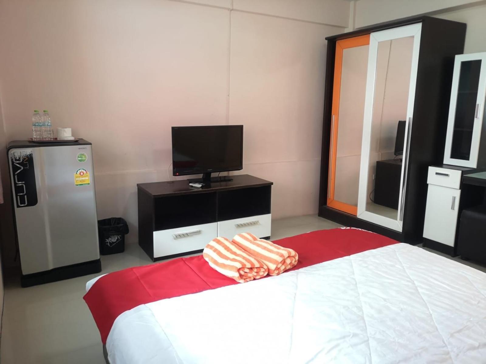 Kjs Pattaya Hotel Екстериор снимка