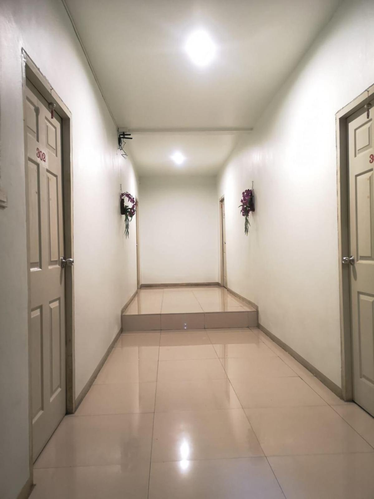 Kjs Pattaya Hotel Екстериор снимка