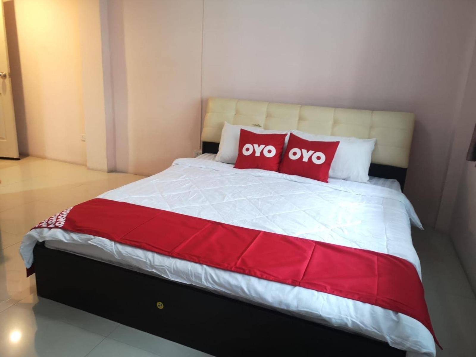 Kjs Pattaya Hotel Екстериор снимка