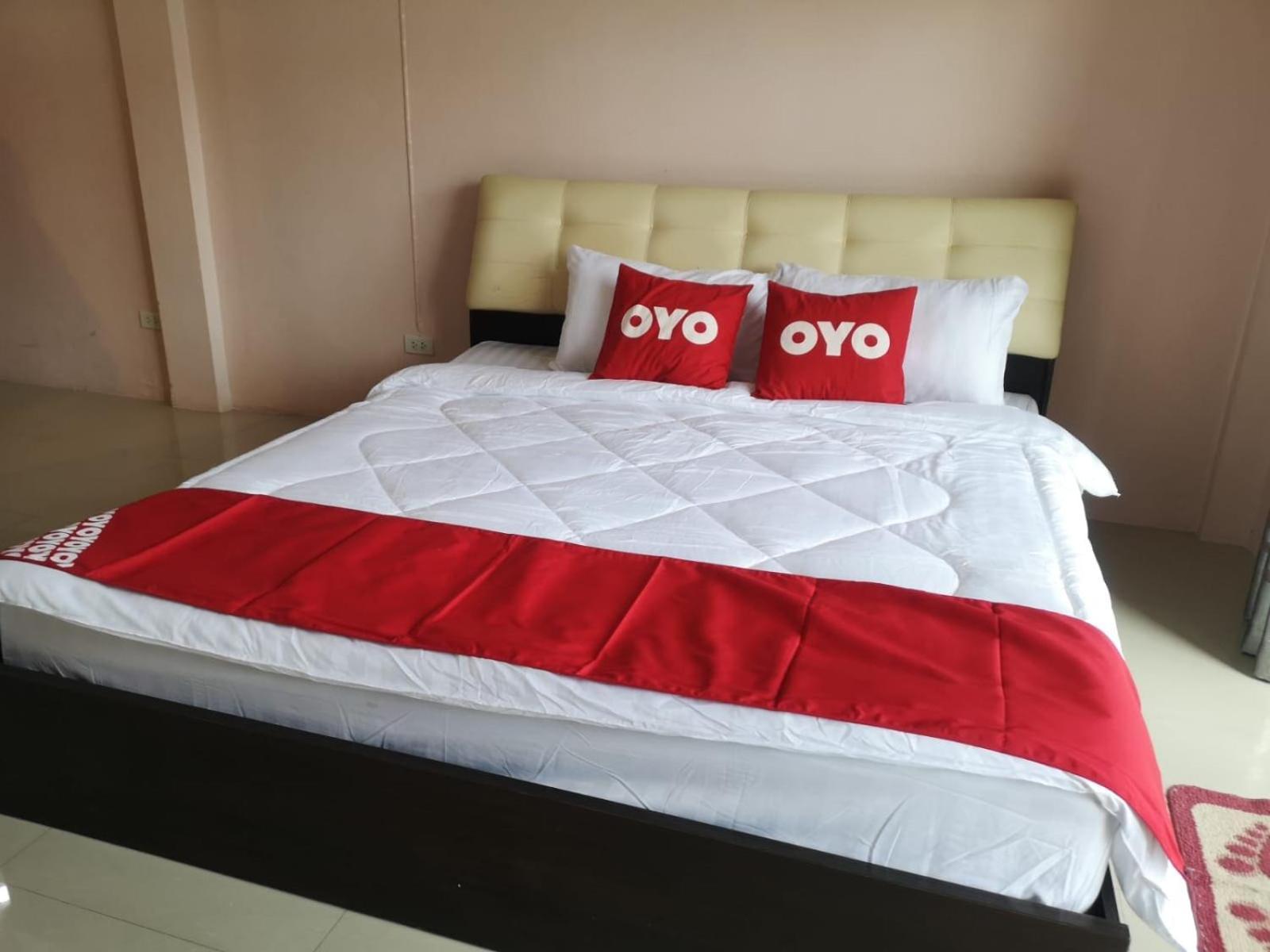 Kjs Pattaya Hotel Екстериор снимка