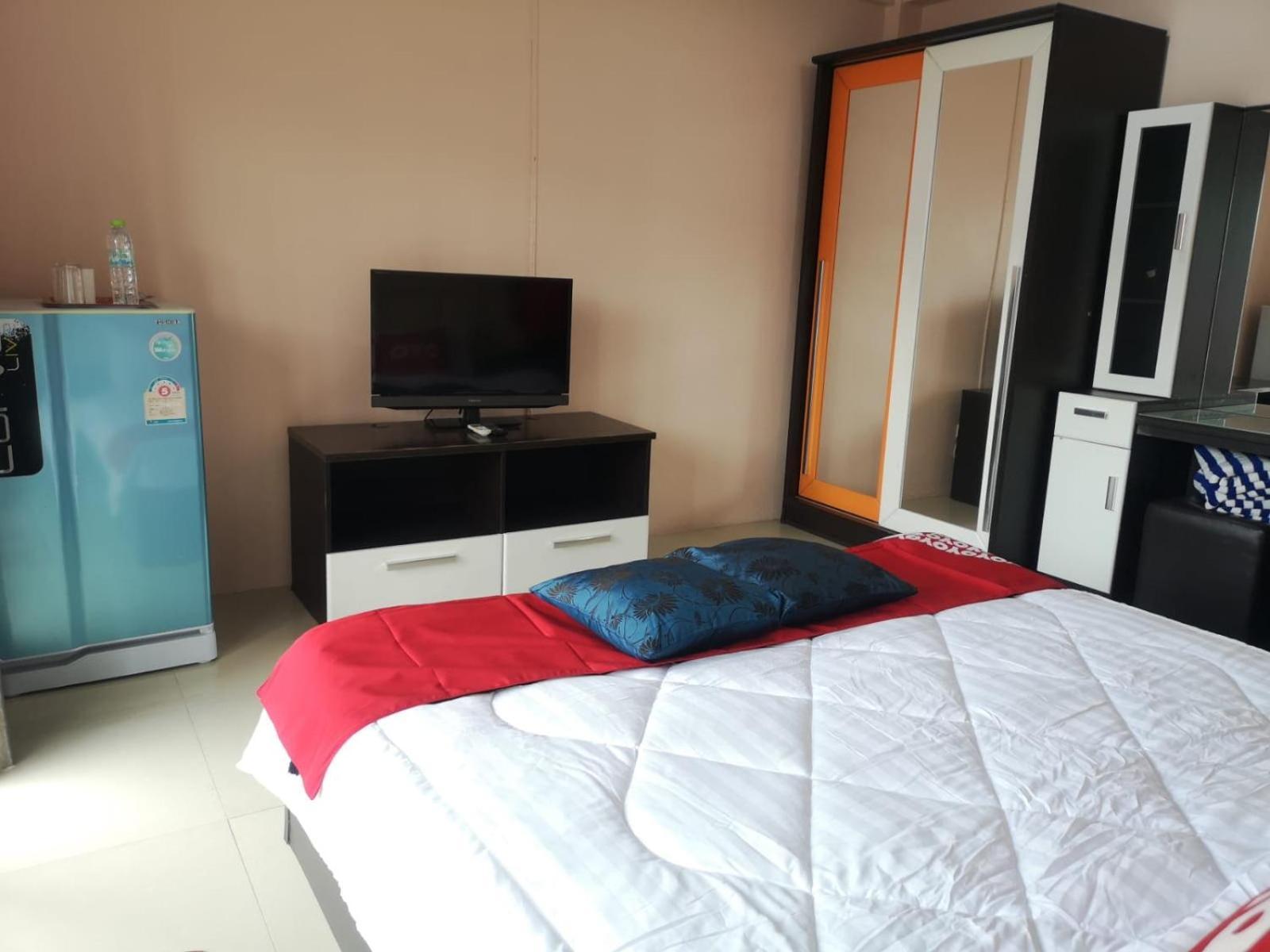 Kjs Pattaya Hotel Екстериор снимка