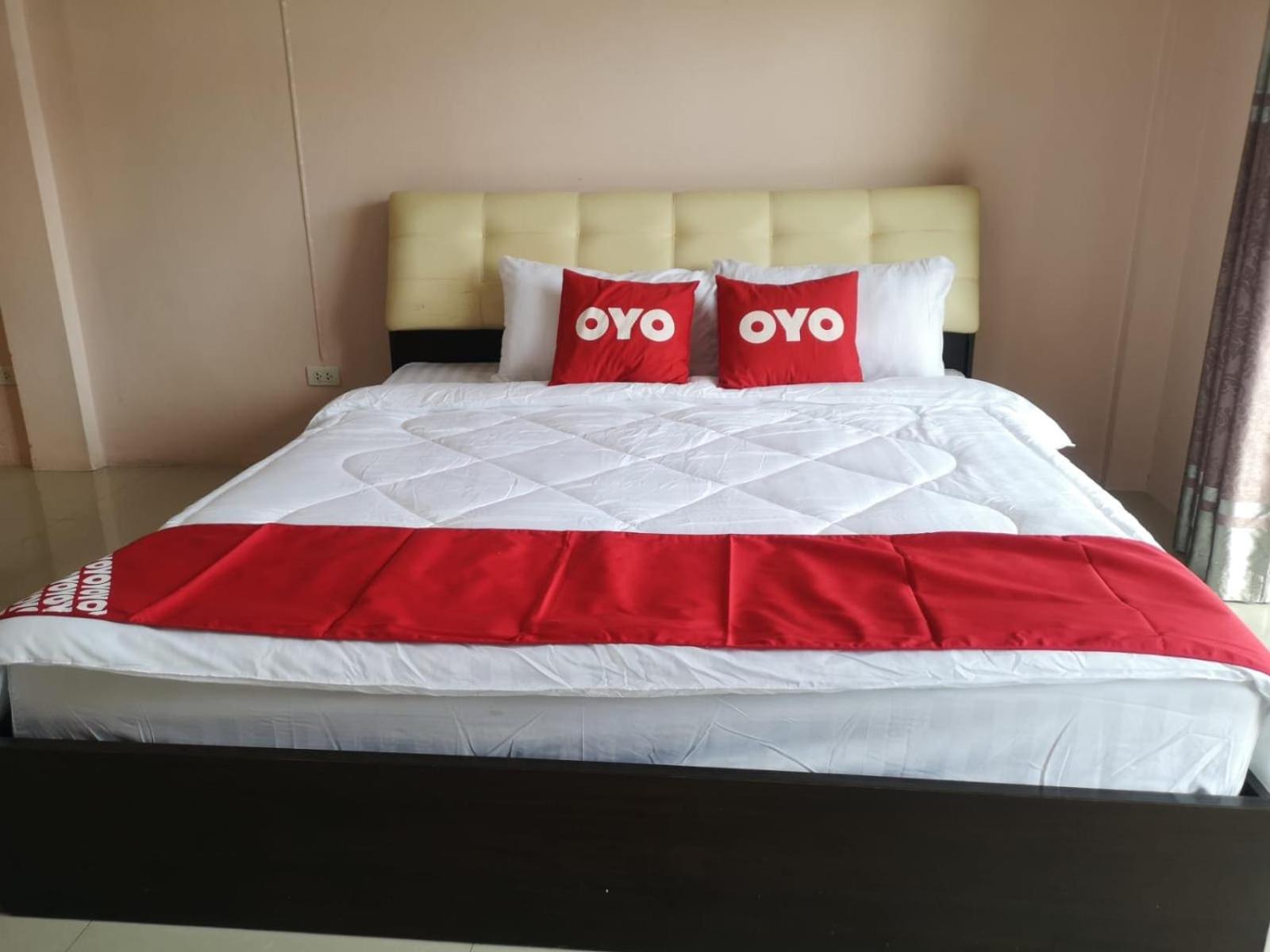 Kjs Pattaya Hotel Екстериор снимка