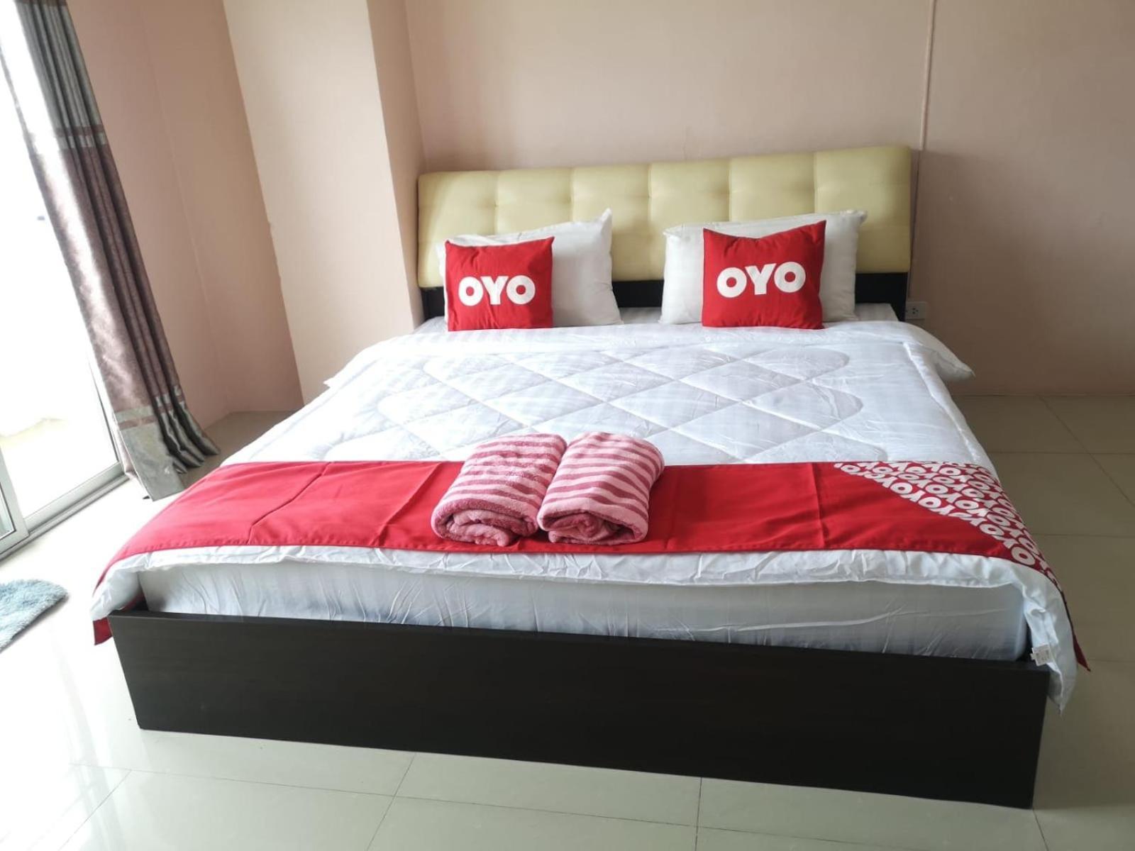 Kjs Pattaya Hotel Екстериор снимка