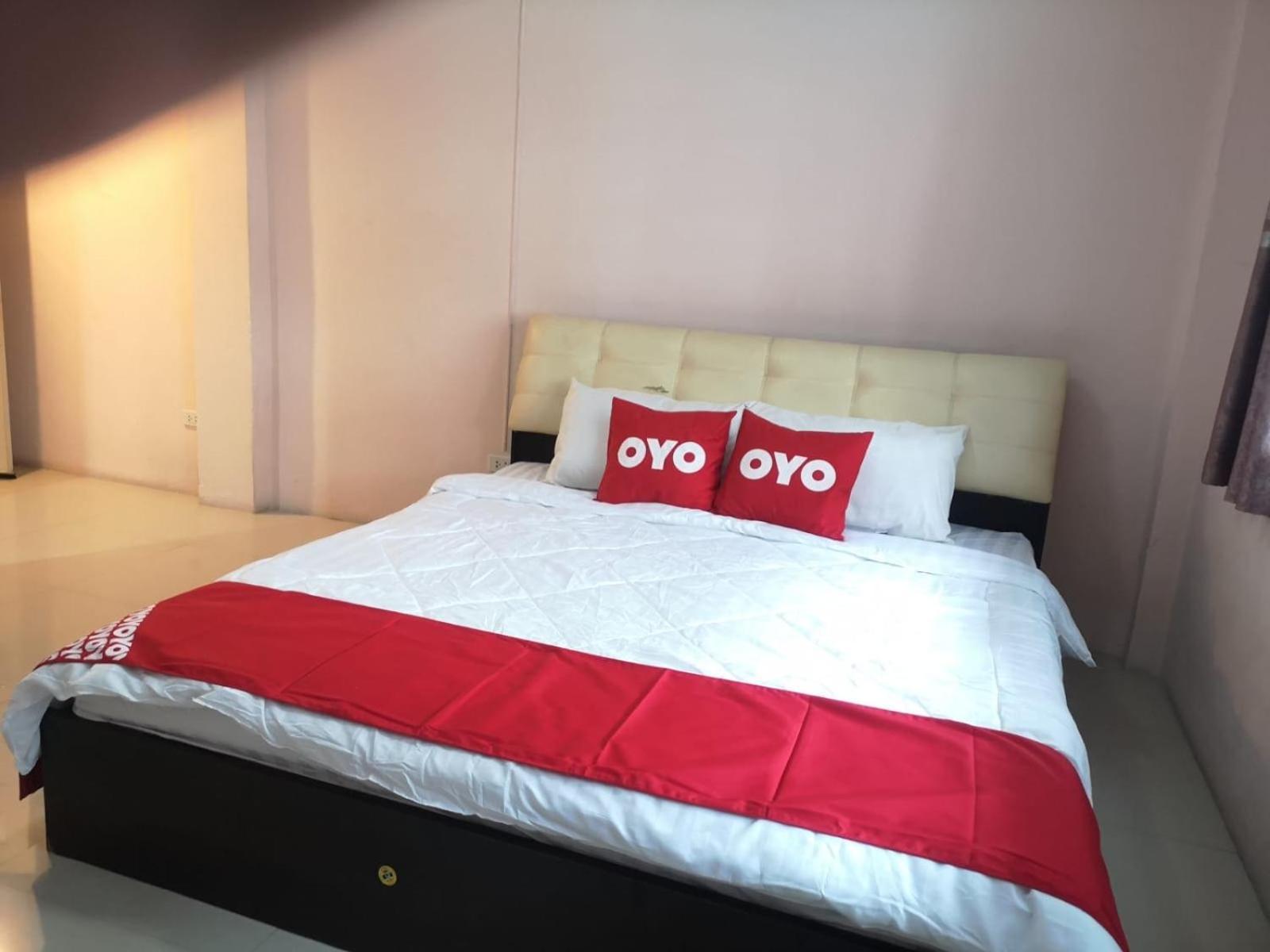 Kjs Pattaya Hotel Екстериор снимка