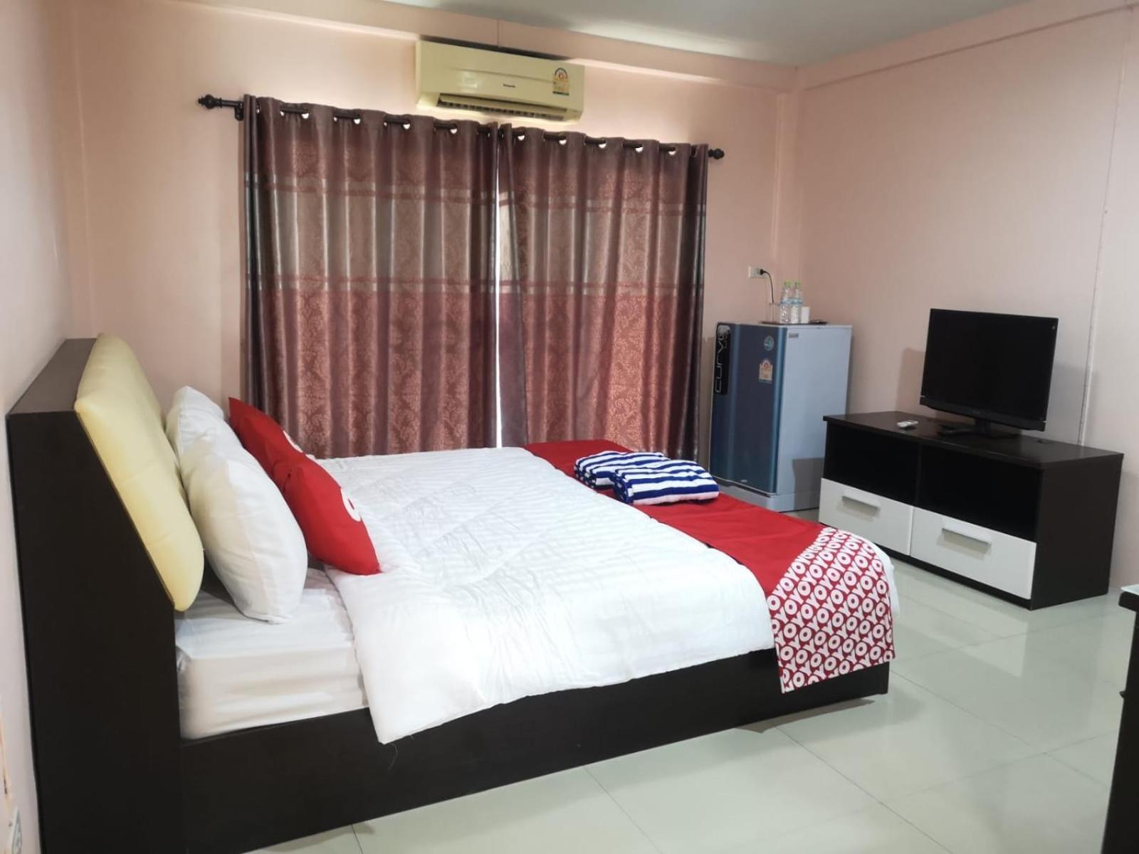 Kjs Pattaya Hotel Екстериор снимка